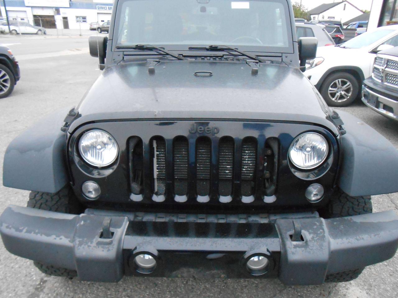 2017 Jeep Wrangler Willys Wheeler Photo5