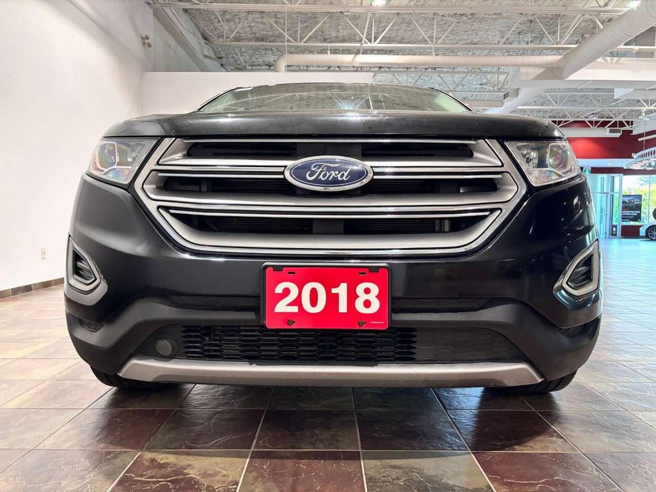 2018 Ford Edge Titanium AWD Photo3
