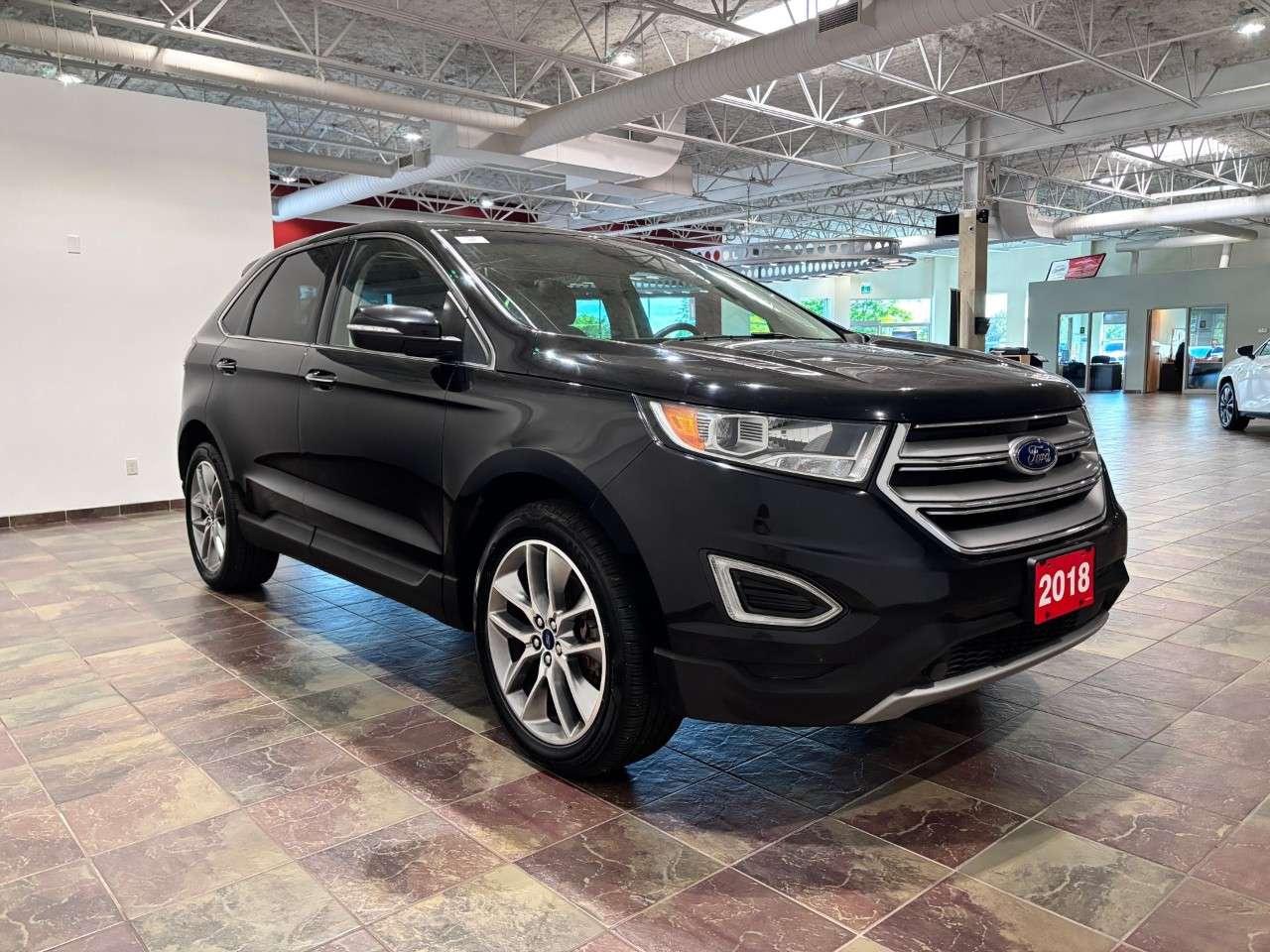 2018 Ford Edge Titanium AWD Photo