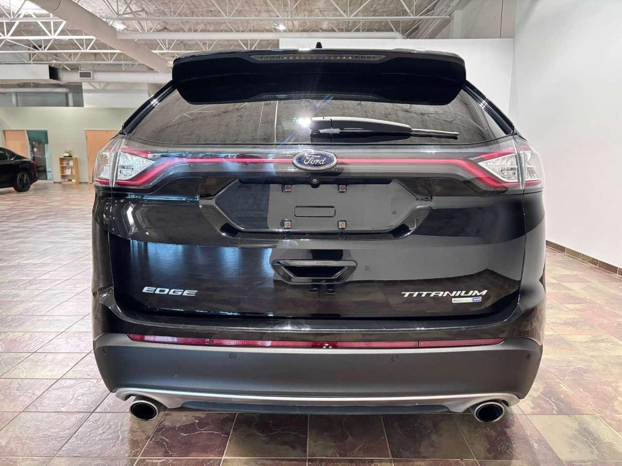 2018 Ford Edge Titanium AWD Photo