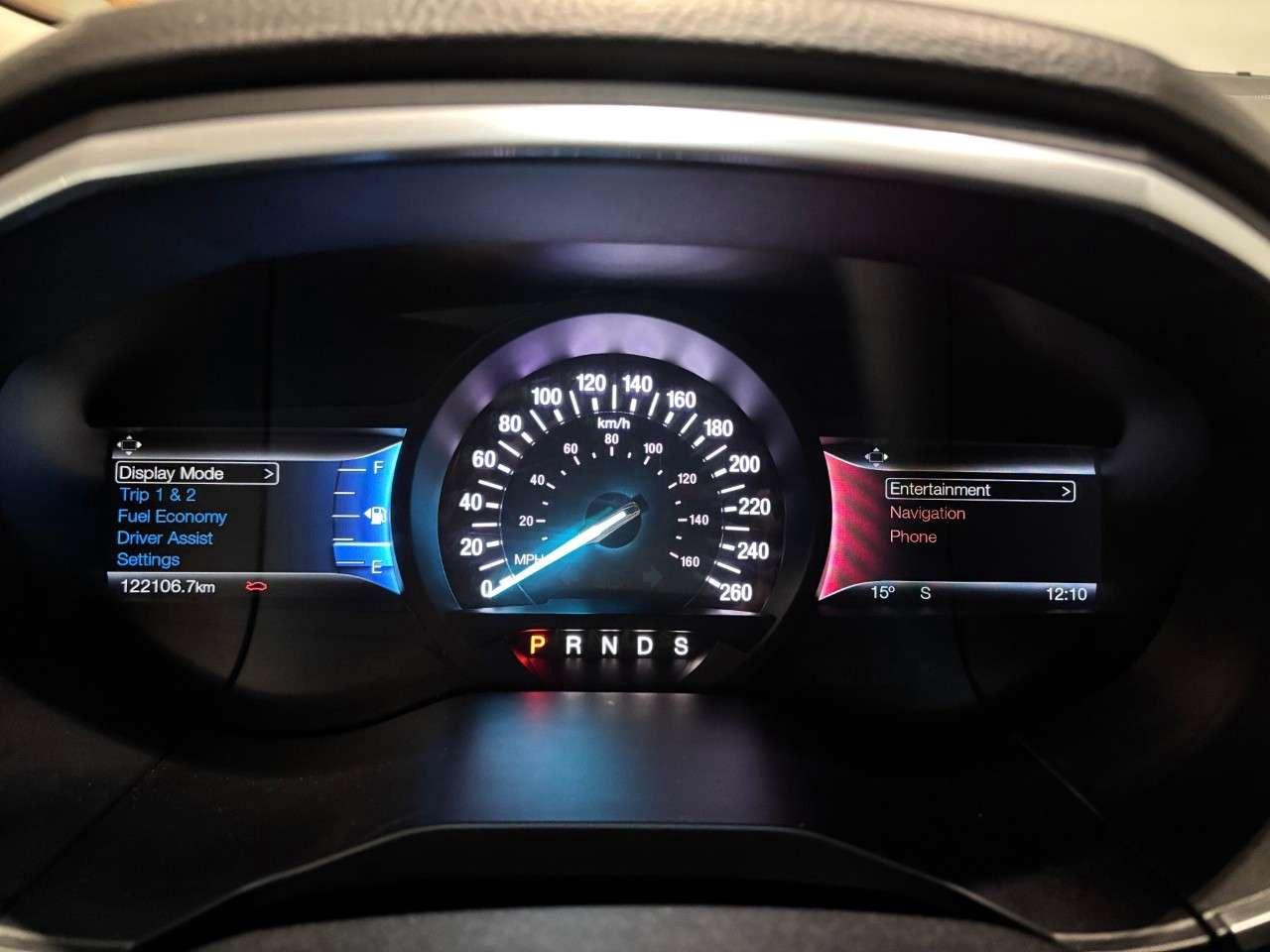 2018 Ford Edge Titanium AWD Photo