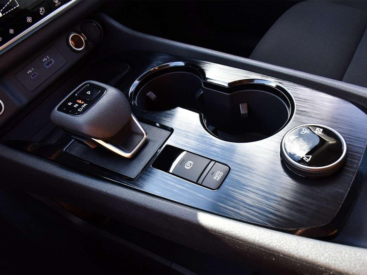 2023 Nissan Rogue APPLE CARPLAY, HEATED SEATS, REARVIEW MONITOR Photo