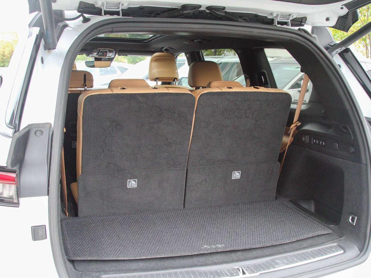 2023 Jeep Grand Cherokee L 4x4 Summit Photo