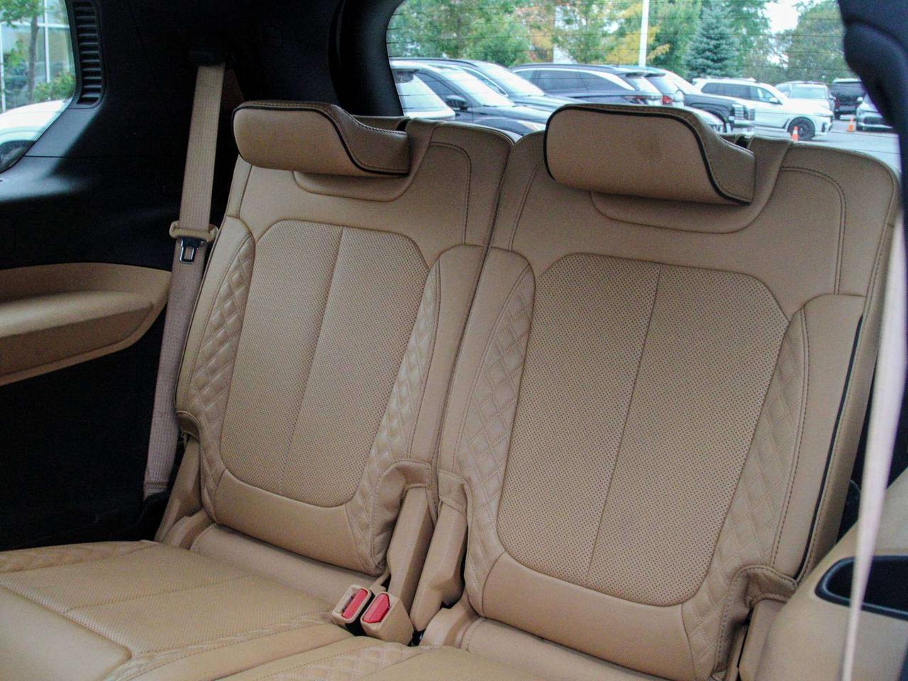 2023 Jeep Grand Cherokee L 4x4 Summit Photo
