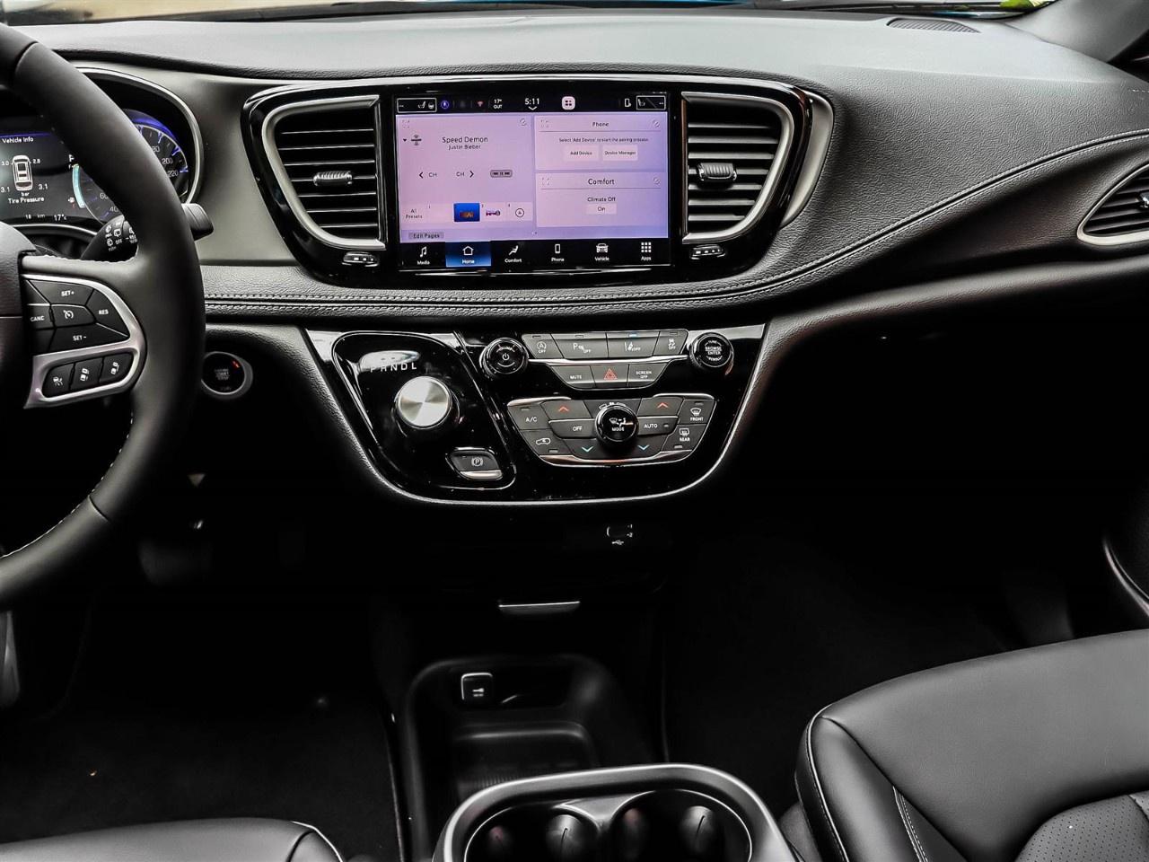 2027 Chrysler Pacifica Select FWD Photo