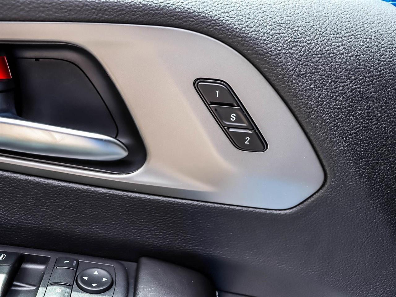 2027 Chrysler Pacifica Select FWD Photo