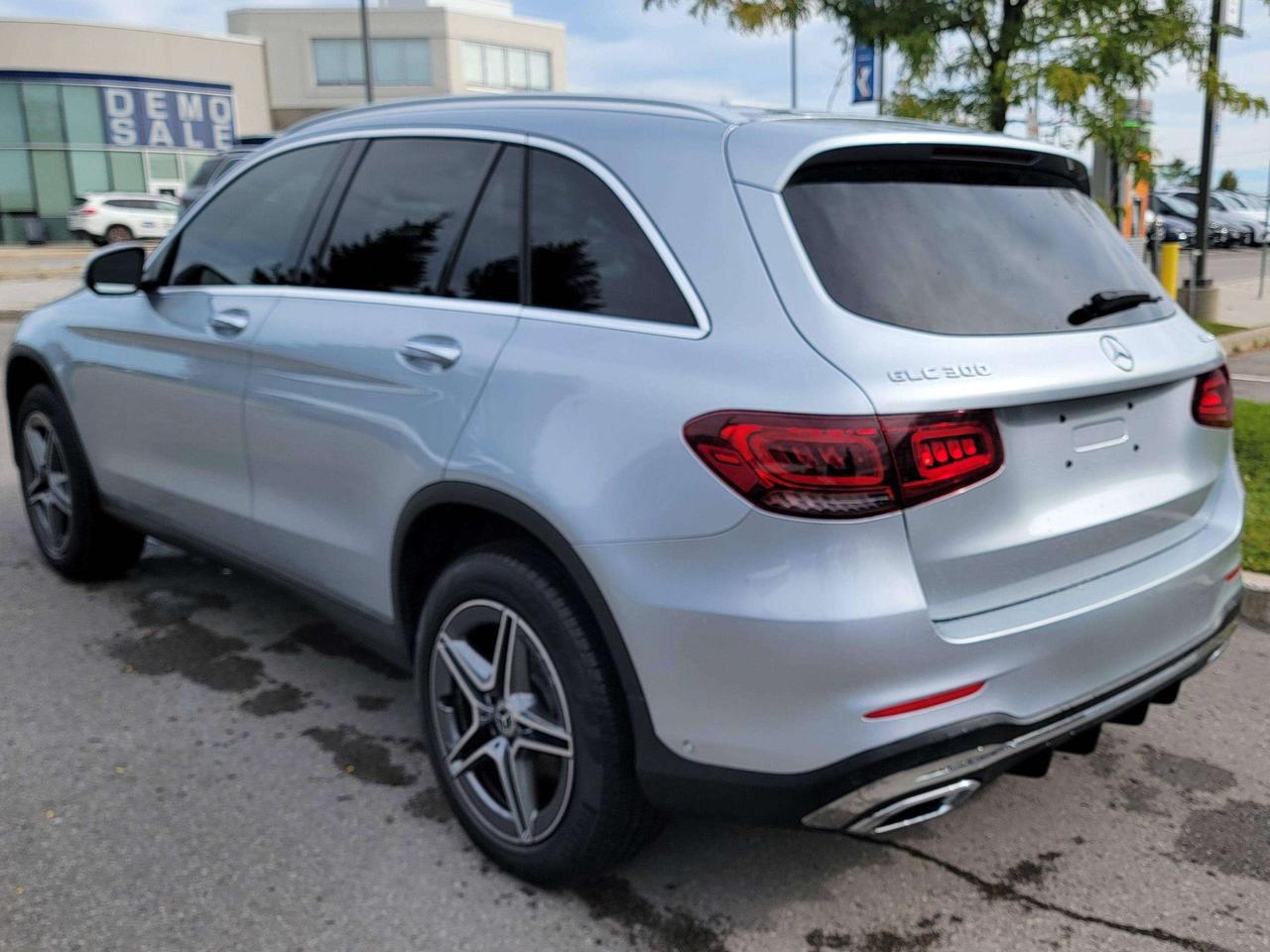 2022 Mercedes-Benz GLC GLC 300 4MATIC SUV Photo