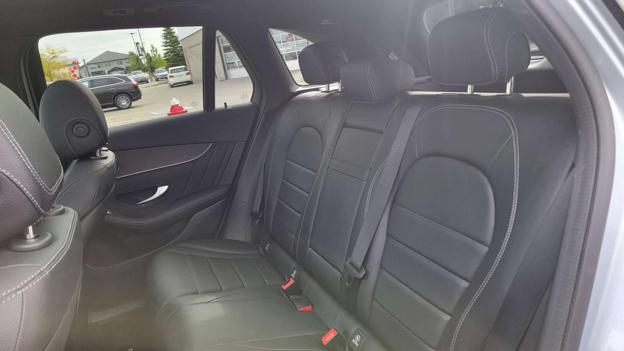 2022 Mercedes-Benz GLC GLC 300 4MATIC SUV Photo