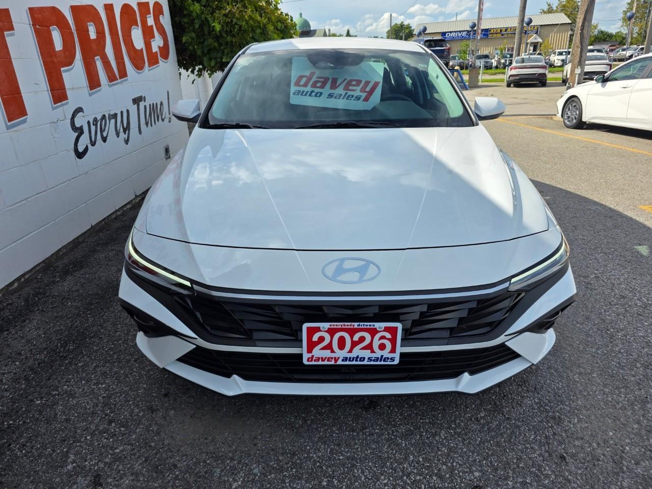 2026 Hyundai Elantra ESSENTIAL 4DR SEDAN Photo5