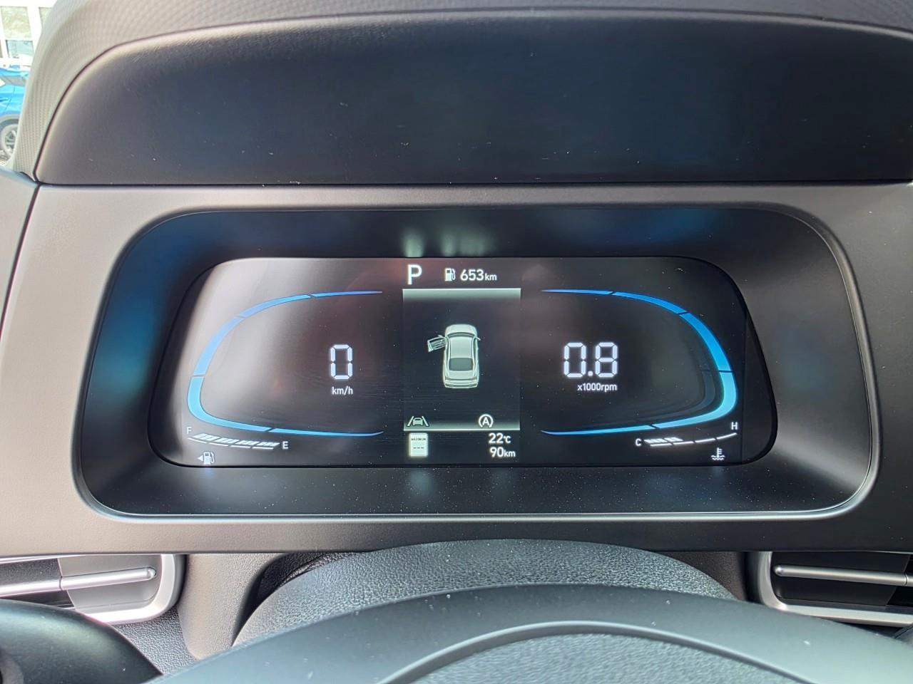 2026 Hyundai Elantra ESSENTIAL 4DR SEDAN Photo