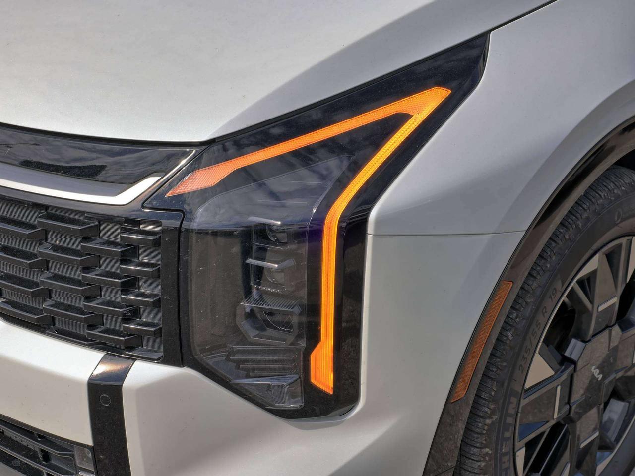 2026 Kia Sportage EX Premium Photo