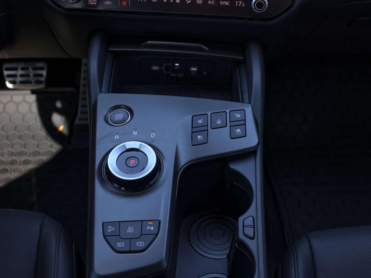 2026 Kia Sportage EX Premium Photo