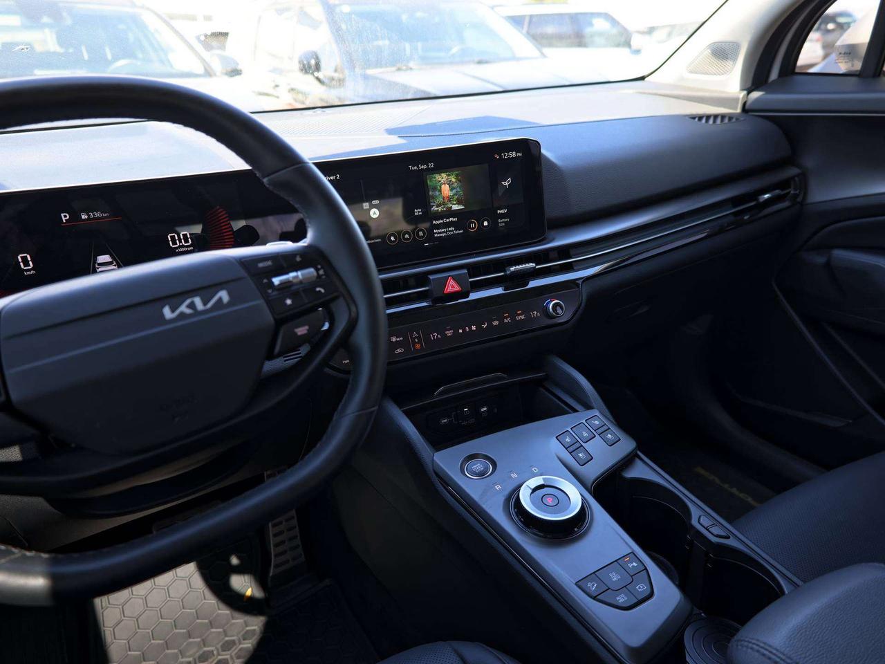 2026 Kia Sportage EX Premium Photo