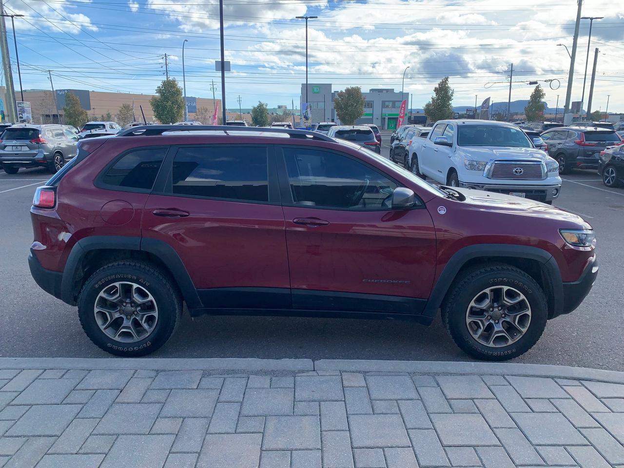 2020 Jeep Cherokee Trailhawk 4dr 4x4 Photo3