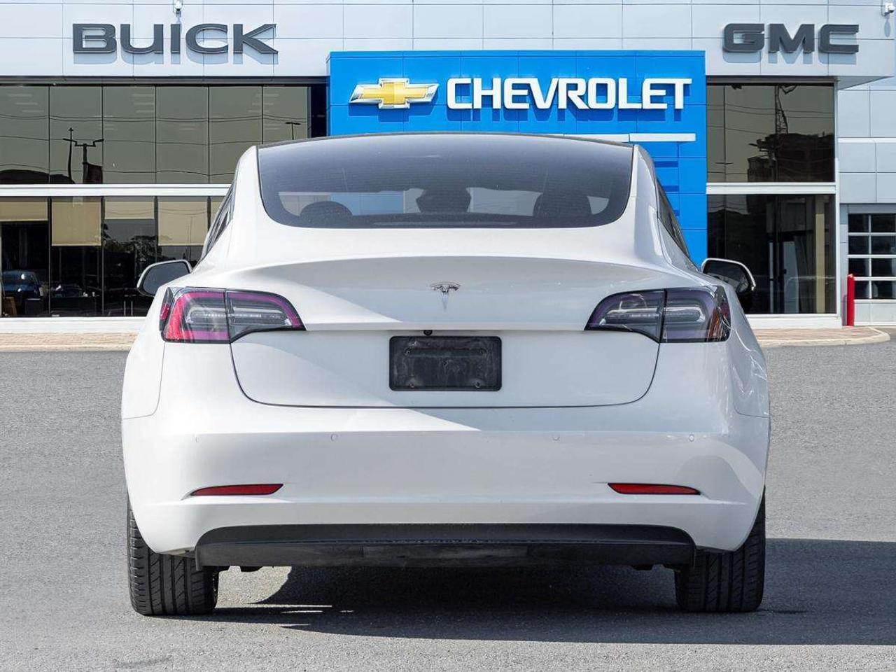 2022 Tesla Model 3 RWD Photo