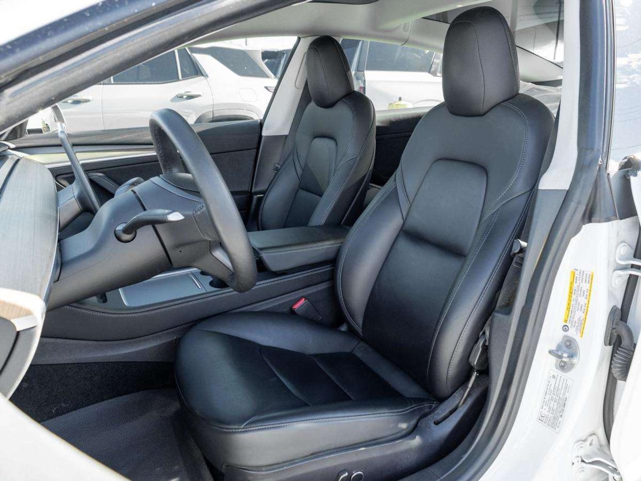 2022 Tesla Model 3 RWD Photo