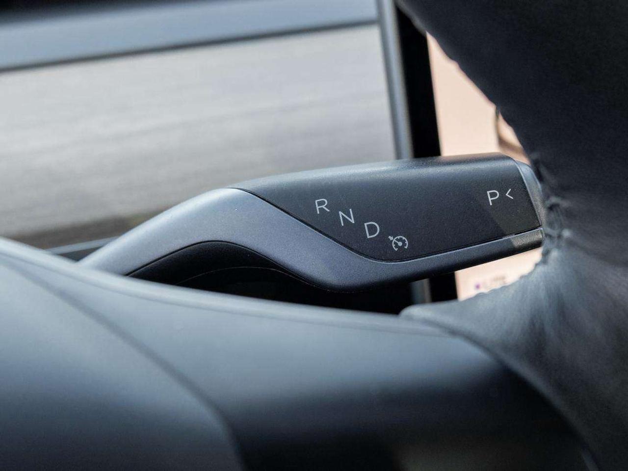 2022 Tesla Model 3 RWD Photo