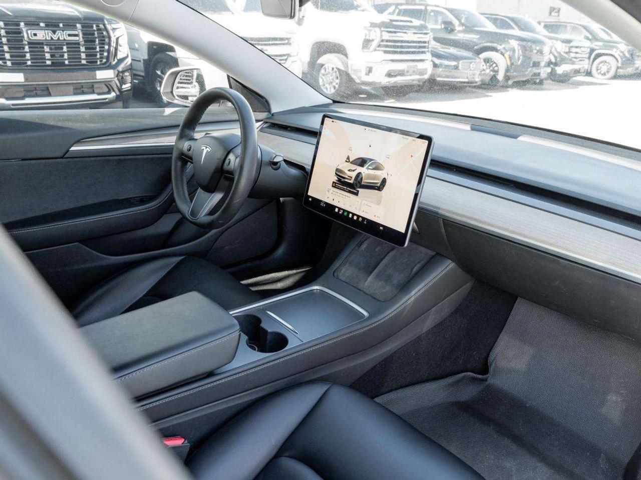 2022 Tesla Model 3 RWD Photo