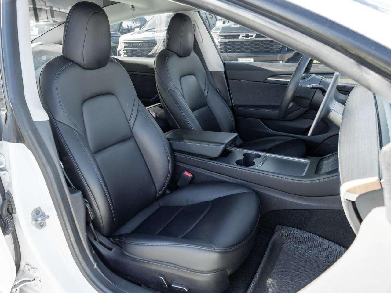 2022 Tesla Model 3 RWD Photo