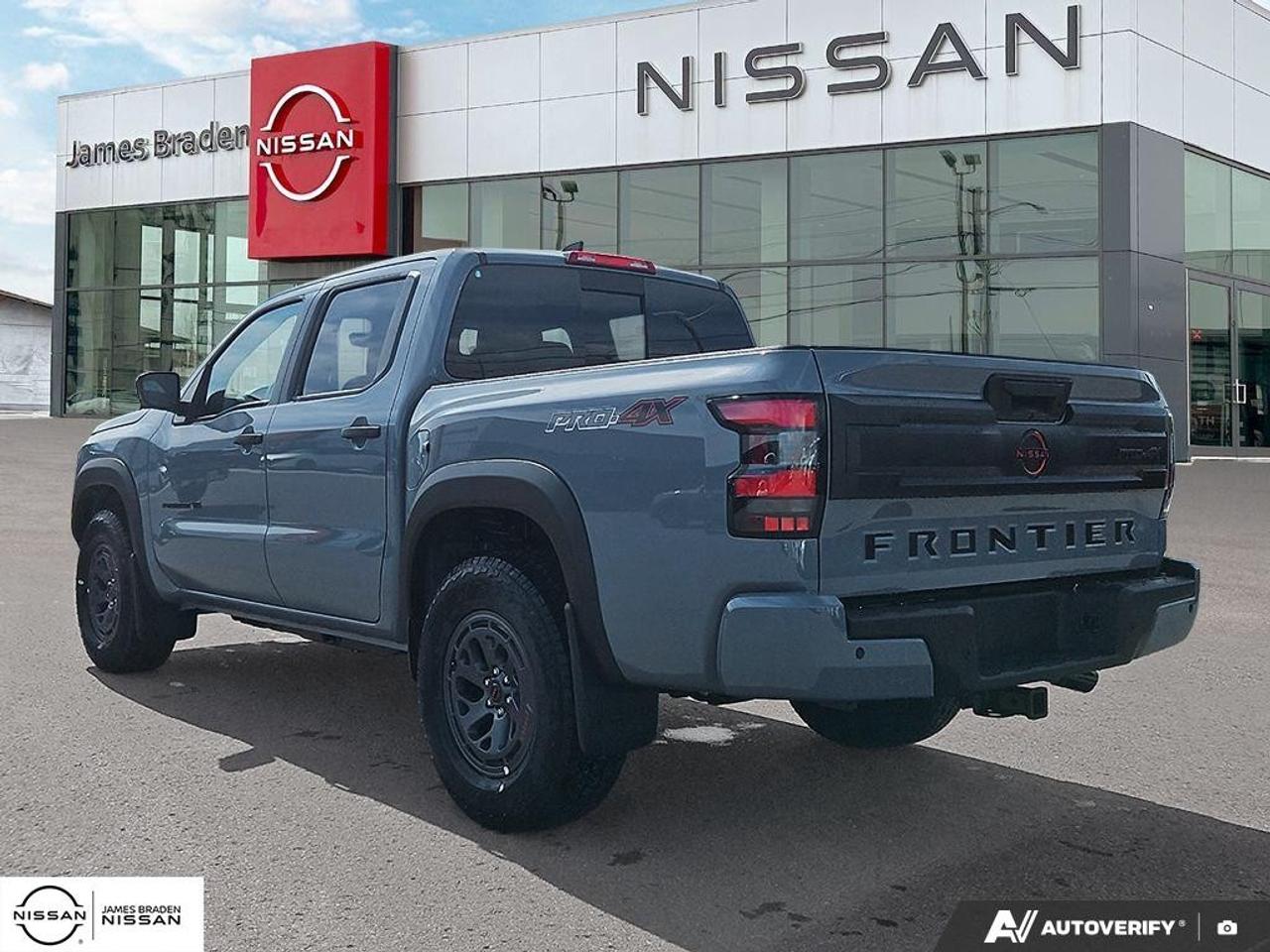 2027 Nissan Frontier Crew Cab 4x4 PRO-4X Luxury Photo3
