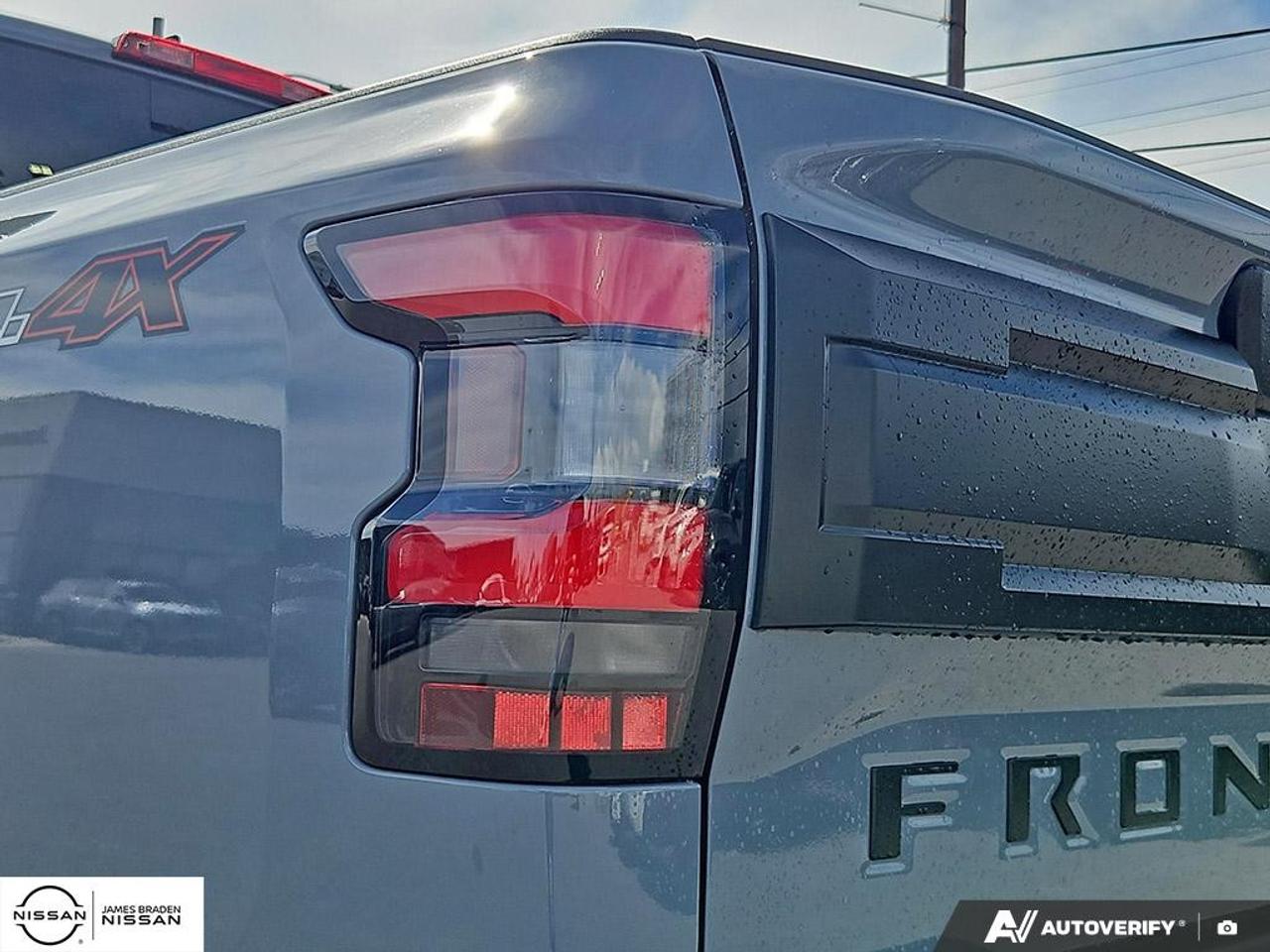 2027 Nissan Frontier Crew Cab 4x4 PRO-4X Luxury Photo