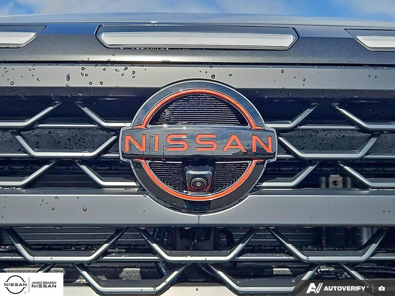 2027 Nissan Frontier Crew Cab 4x4 PRO-4X Luxury Photo