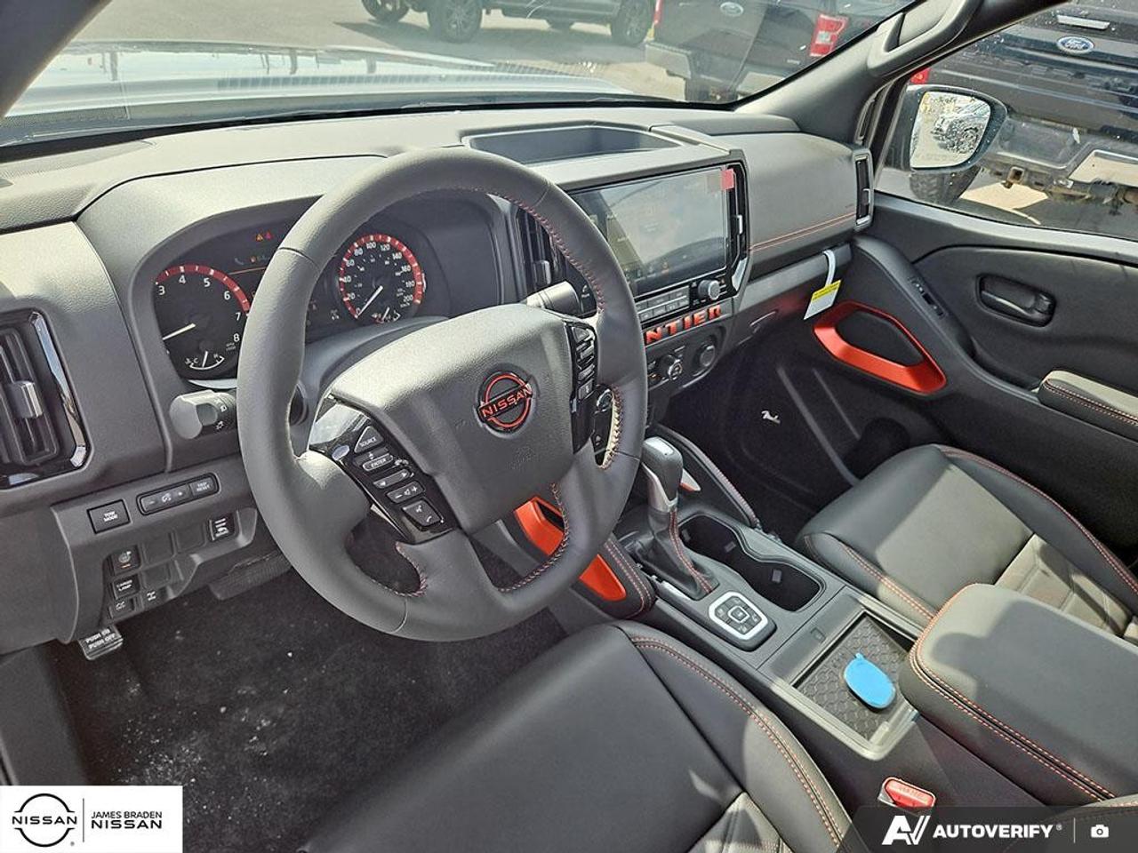 2027 Nissan Frontier Crew Cab 4x4 PRO-4X Luxury Photo
