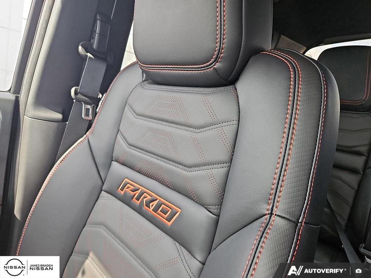 2027 Nissan Frontier Crew Cab 4x4 PRO-4X Luxury Photo