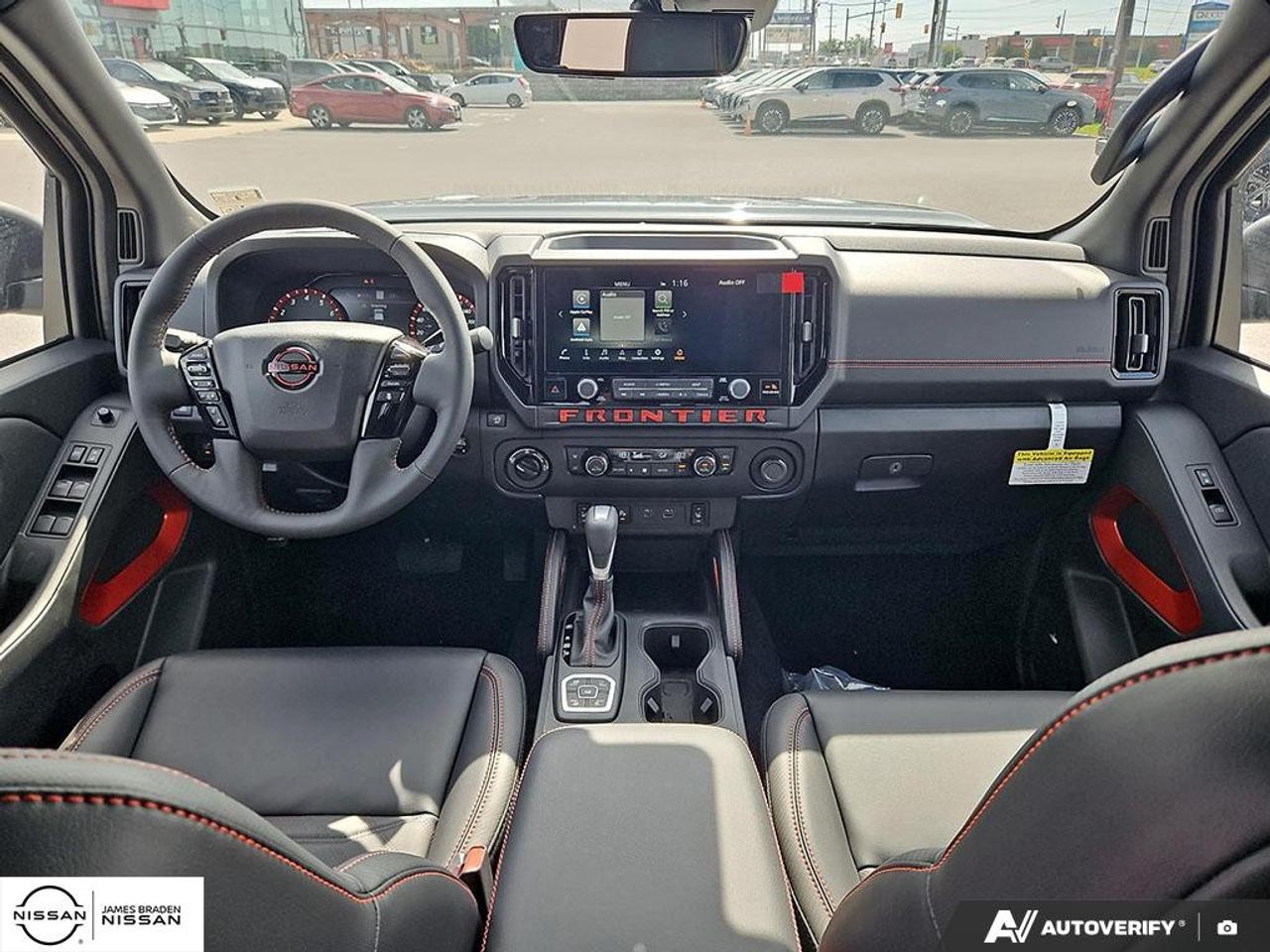 2027 Nissan Frontier Crew Cab 4x4 PRO-4X Luxury Photo
