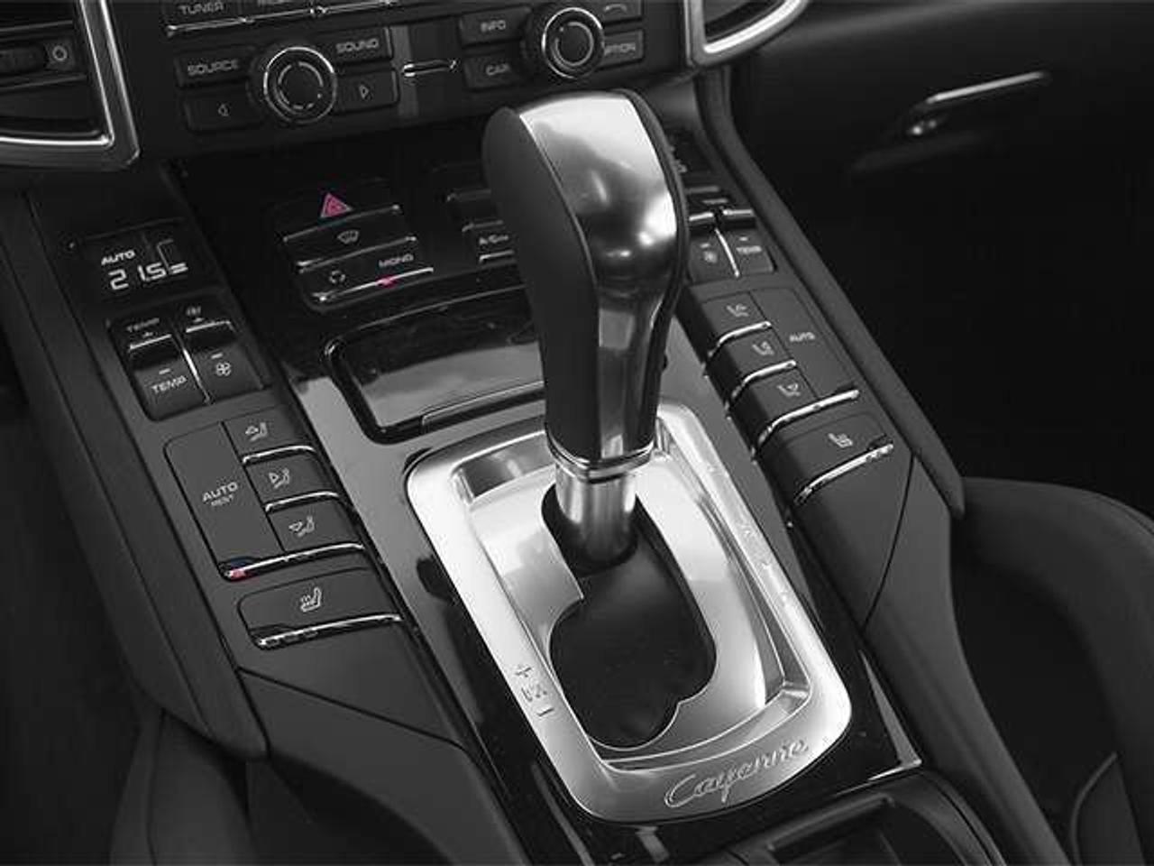 2013 Porsche Cayenne AWD 4DR DIESEL Photo