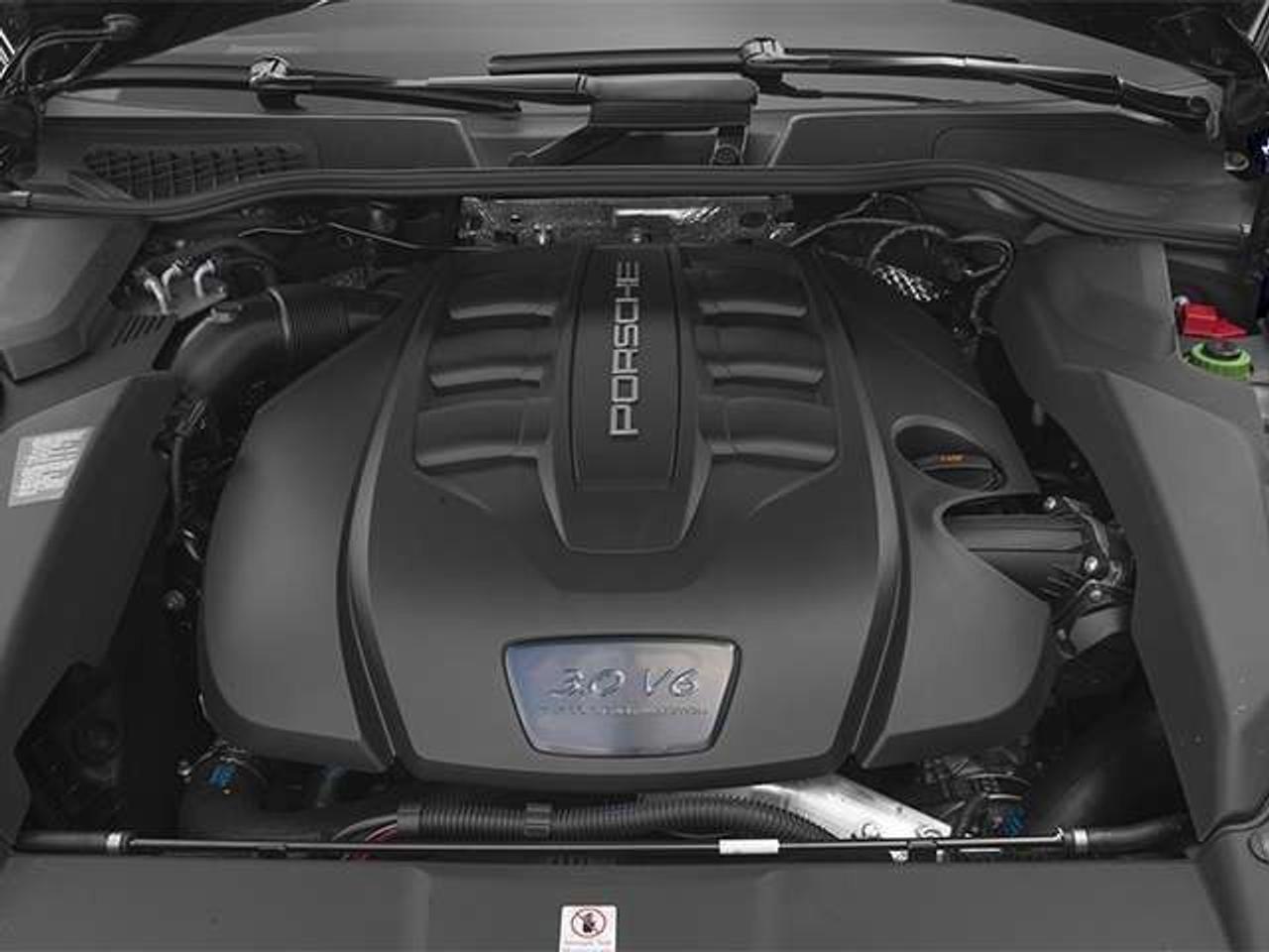 2013 Porsche Cayenne AWD 4DR DIESEL Photo