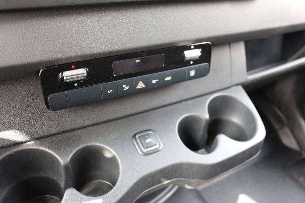 2022 Mercedes-Benz Sprinter DIESEL NAVIGATION REAR VIEW CAMERA Photo
