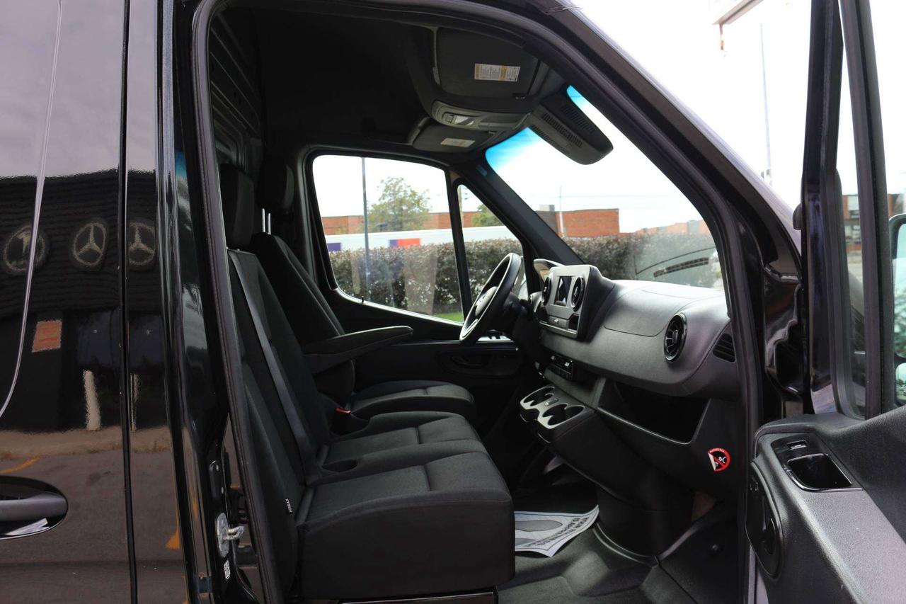 2022 Mercedes-Benz Sprinter DIESEL NAVIGATION REAR VIEW CAMERA Photo