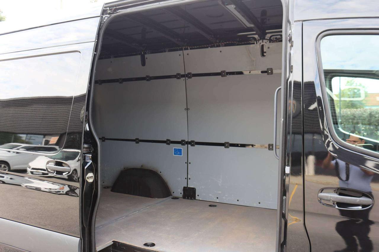 2022 Mercedes-Benz Sprinter DIESEL NAVIGATION REAR VIEW CAMERA Photo