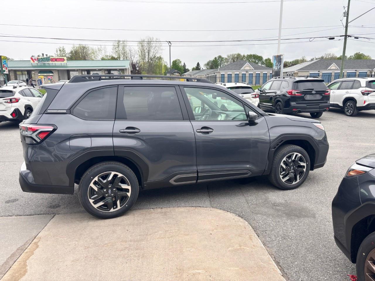 2026 Subaru Forester LIMITED AWD Photo3