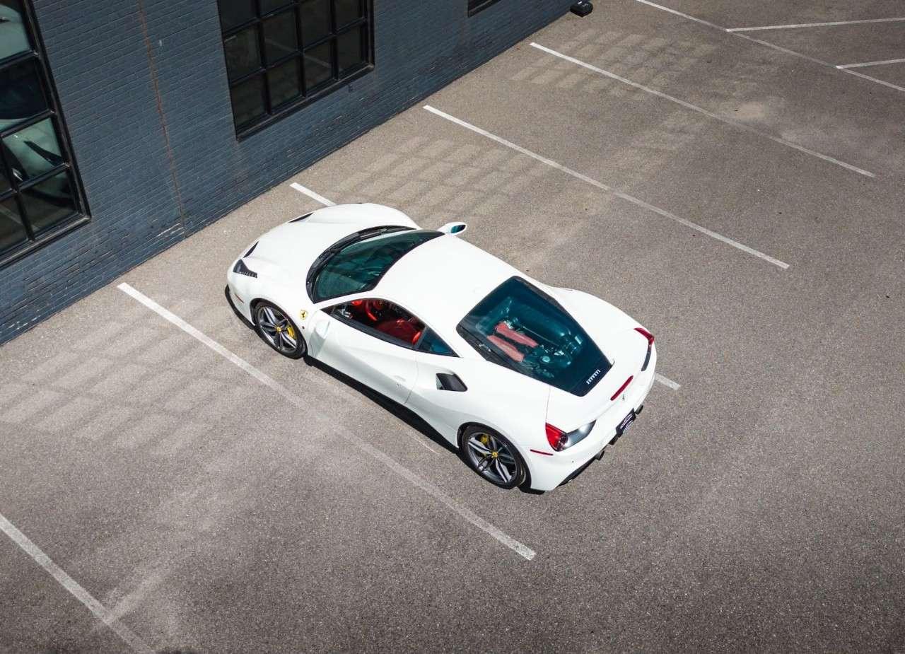 2019 Ferrari 488 Coupe Photo