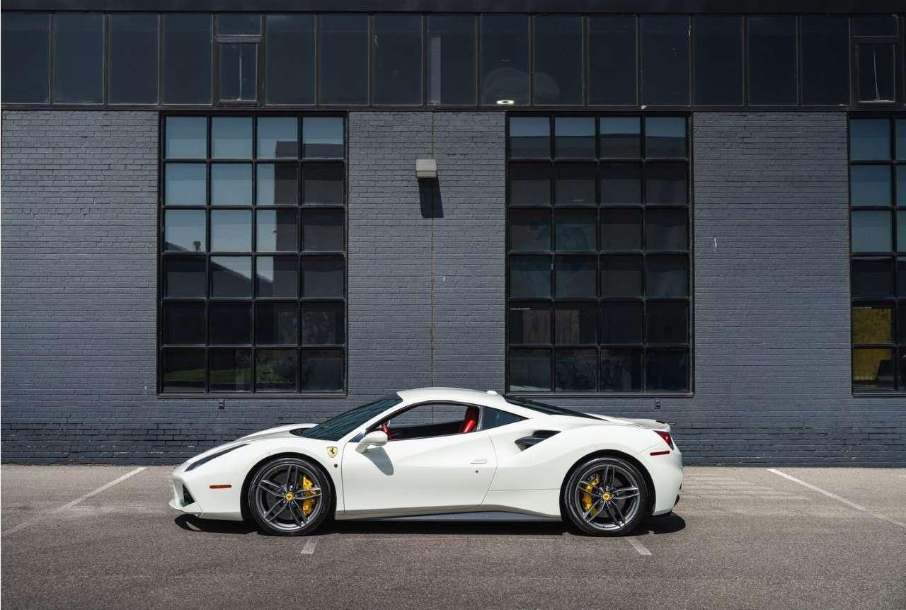 2019 Ferrari 488 Coupe Photo