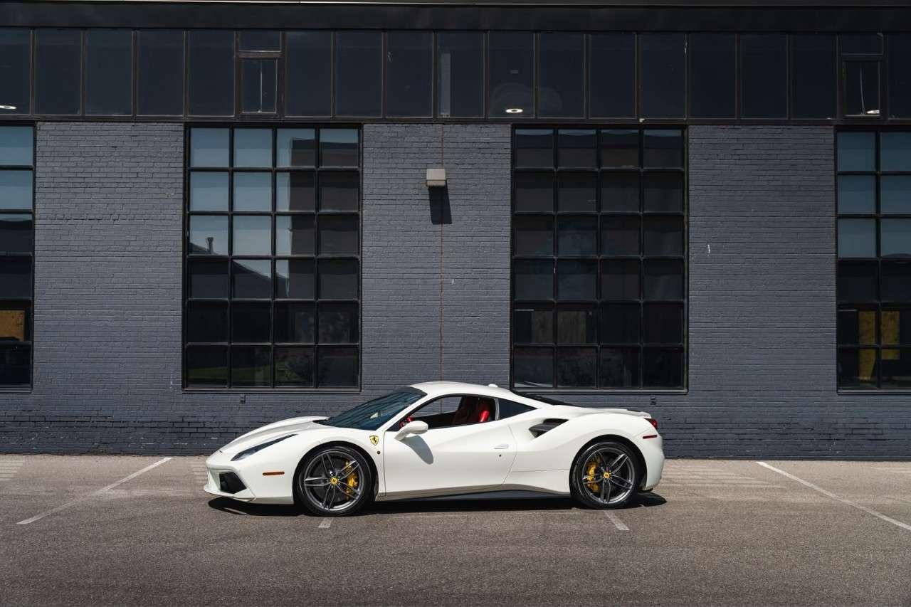 2019 Ferrari 488 Coupe Photo
