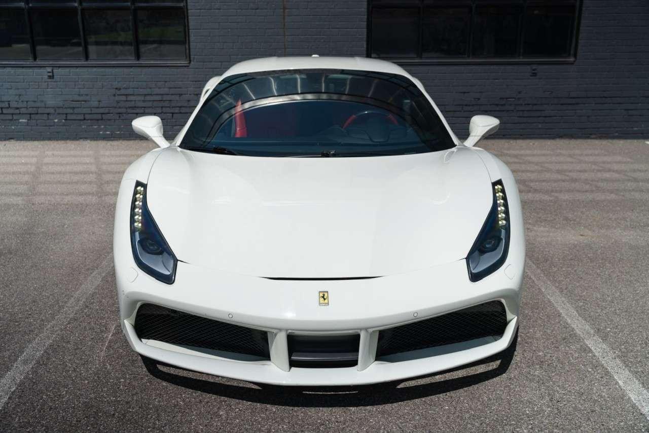 2019 Ferrari 488 Coupe Photo