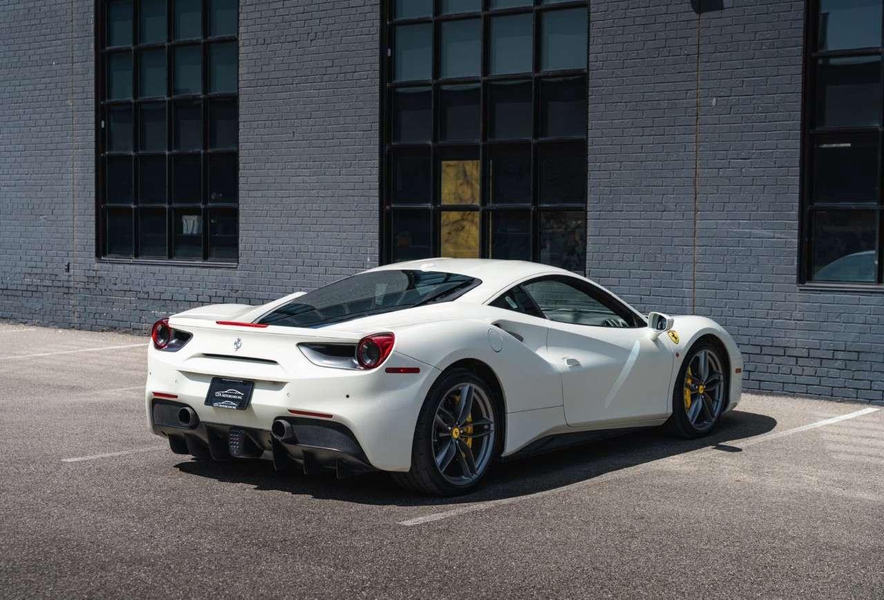 2019 Ferrari 488 Coupe Photo