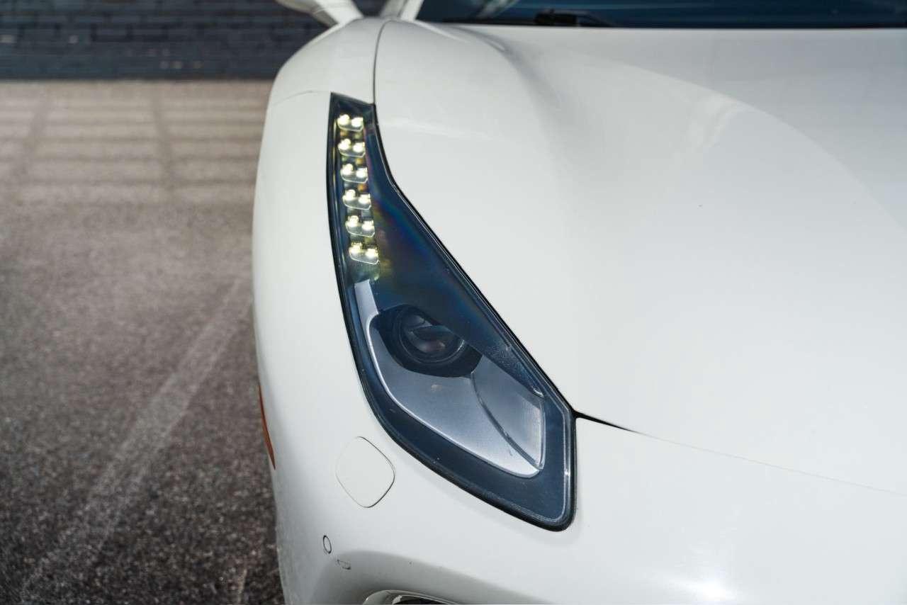 2019 Ferrari 488 Coupe Photo