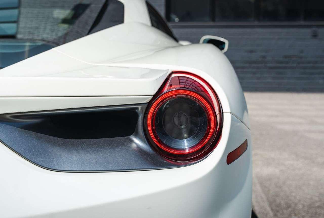 2019 Ferrari 488 Coupe Photo