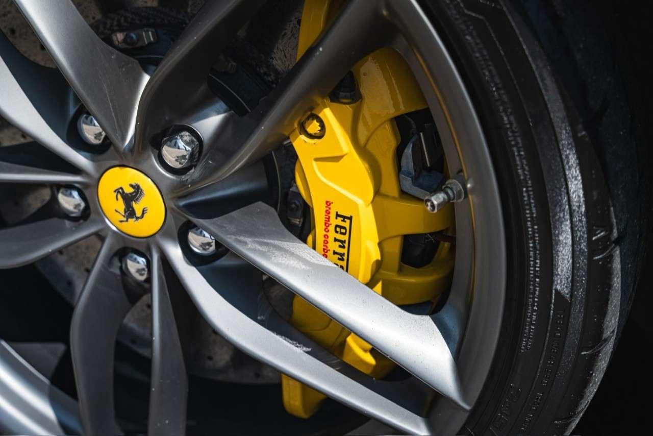 2019 Ferrari 488 Coupe Photo