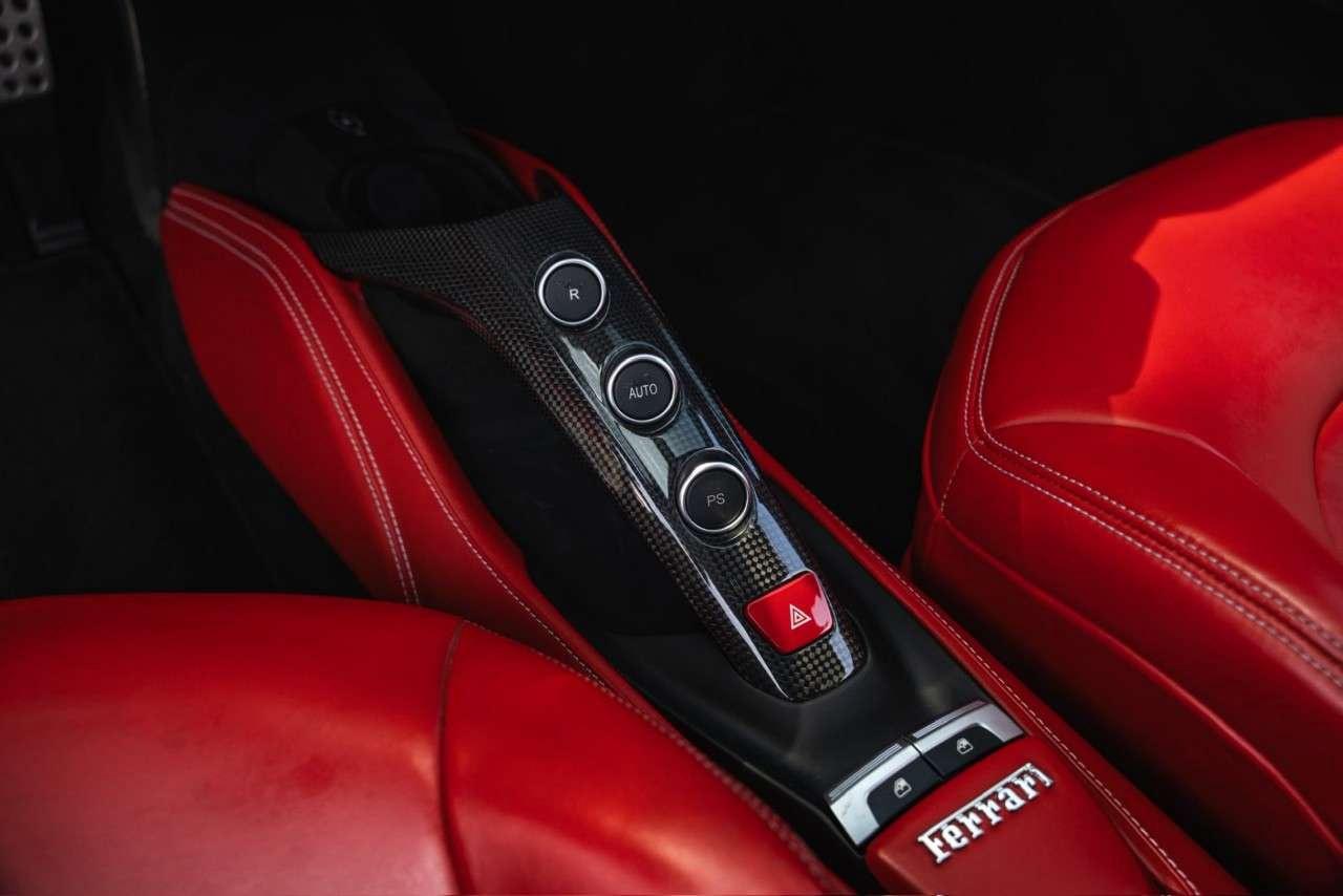 2019 Ferrari 488 Coupe Photo