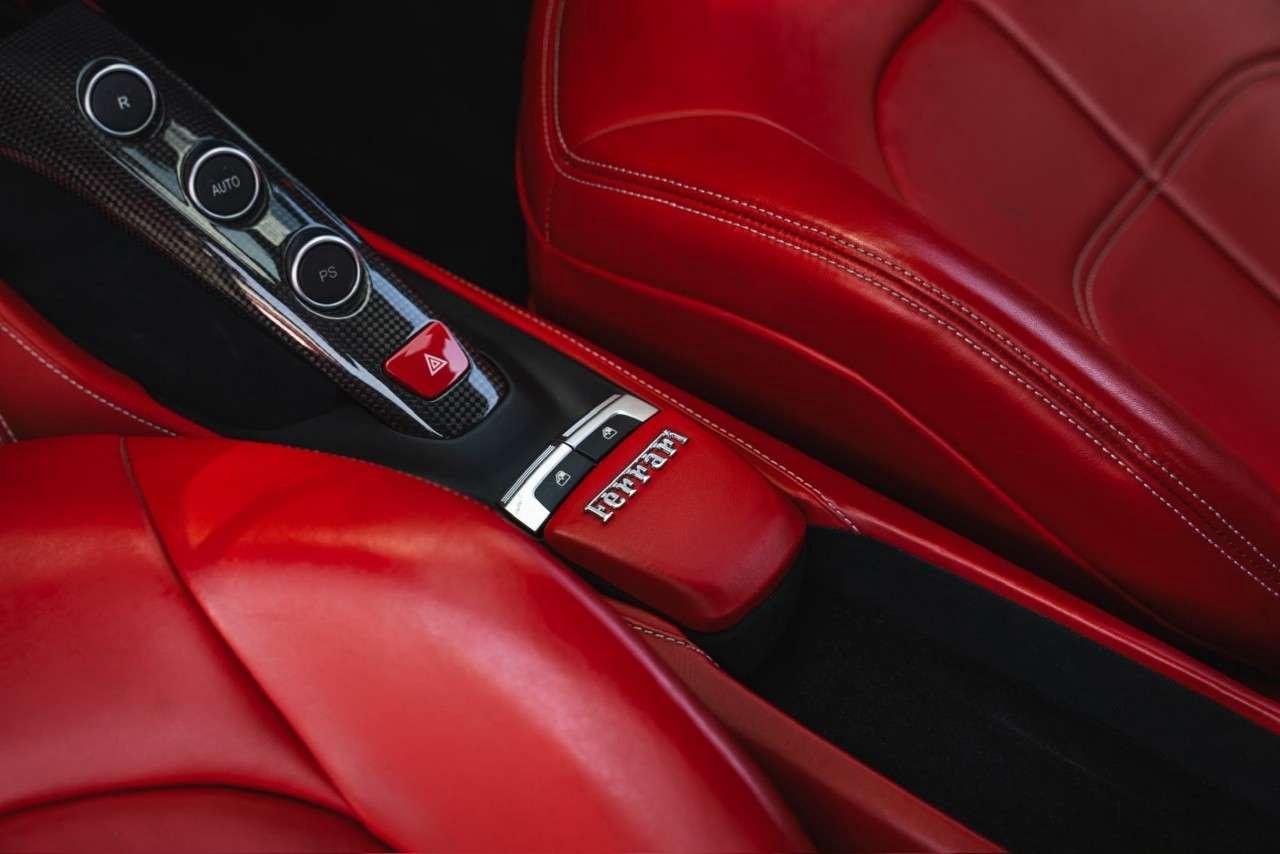 2019 Ferrari 488 Coupe Photo