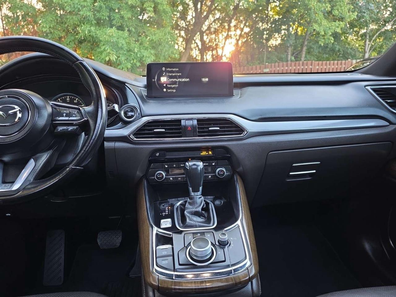 2021 Mazda CX-9 Signature AWD * 6 PASS / HUD / BOSE SOUND / DRIVER ASSIST / COOLED Photo