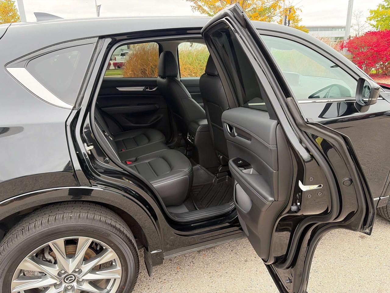 2025 Mazda CX-5 GT Photo