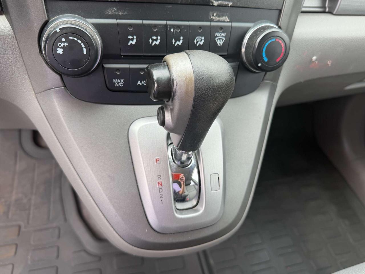 2010 Honda CR-V LX ~ NO ACCIDENTS ~ CERTIFIED Photo