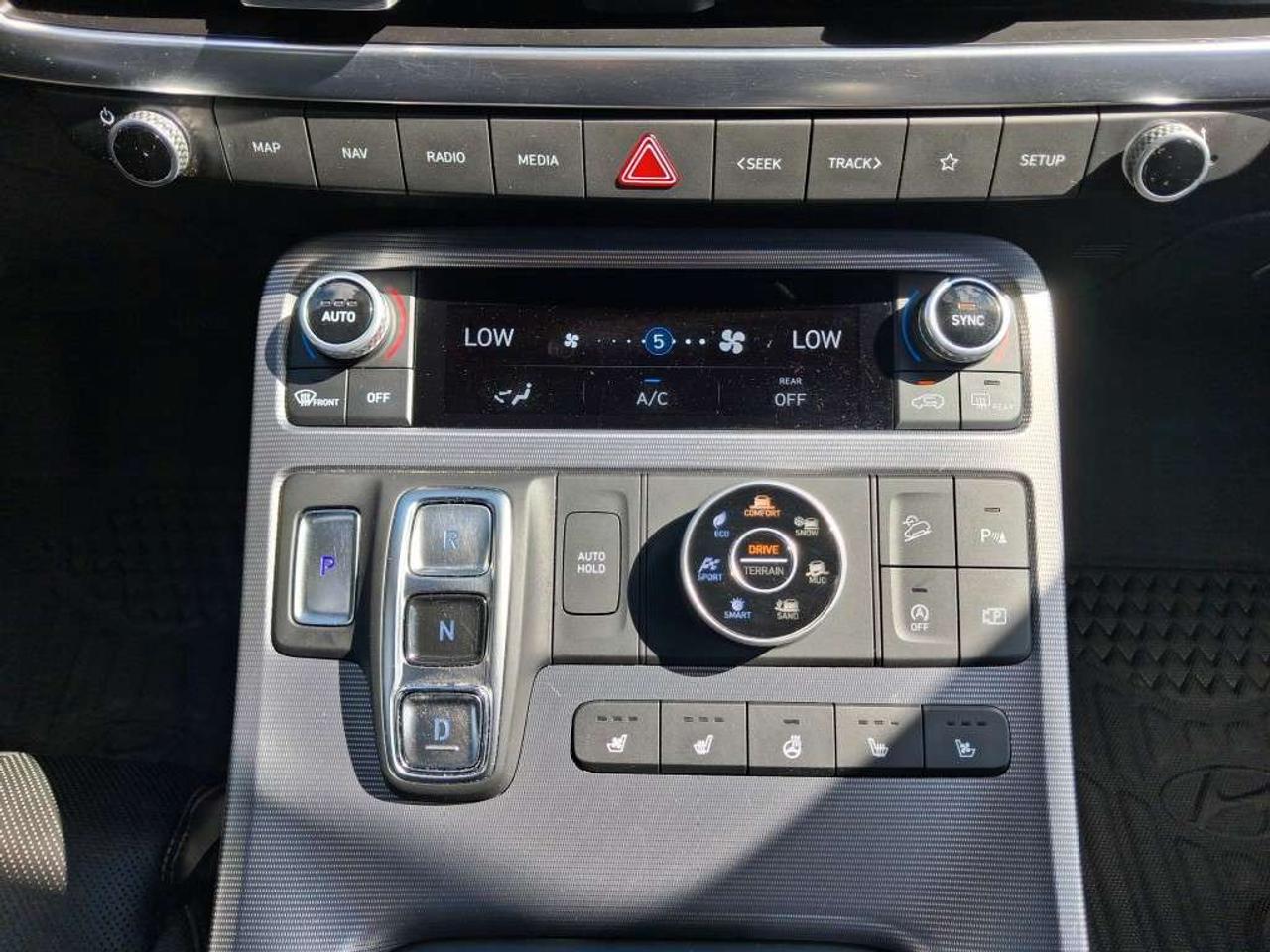 2023 Hyundai PALISADE Ultimate Calligraphy 7-Passenger AWD Photo