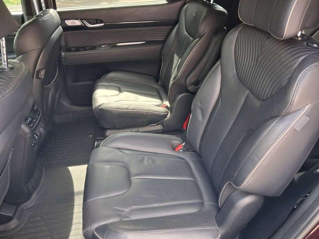 2023 Hyundai PALISADE Ultimate Calligraphy 7-Passenger AWD Photo